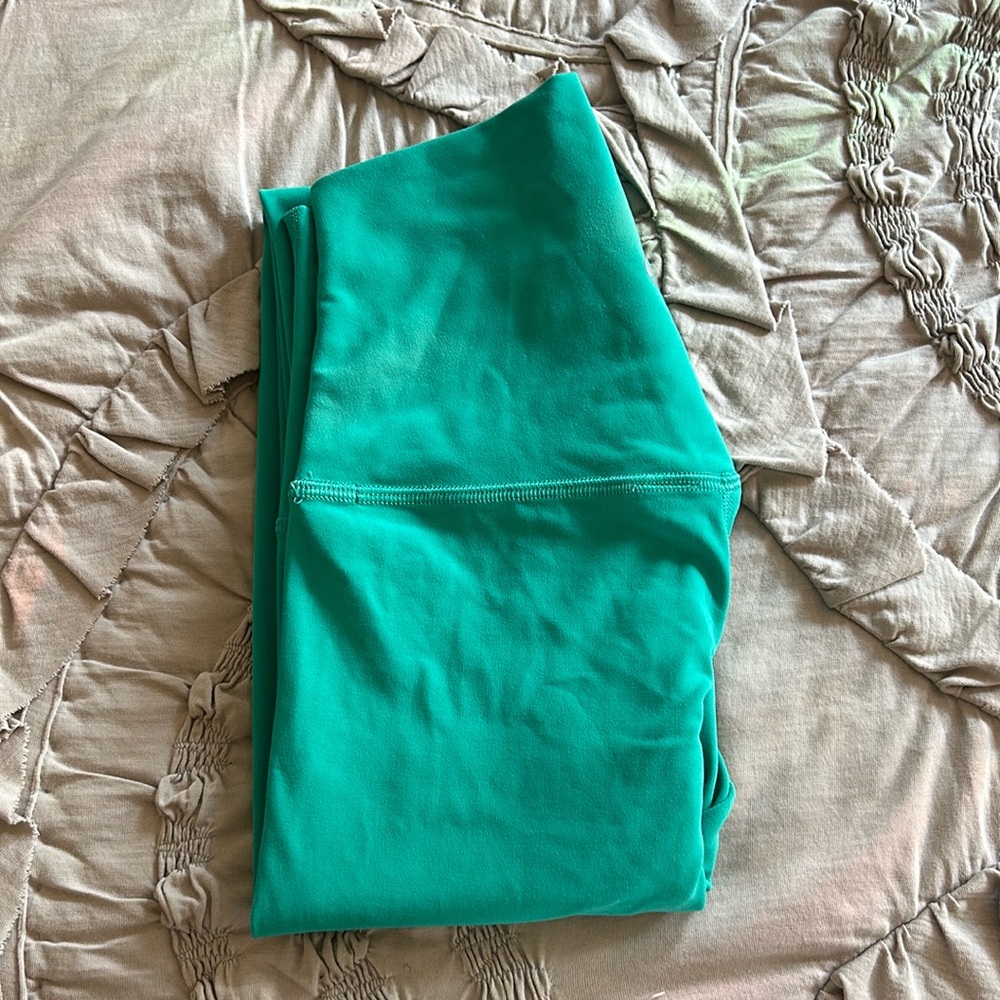 Lululemon Align 25in Size 2 Maldives Green